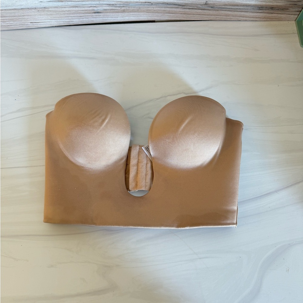 Fine lines push up bra